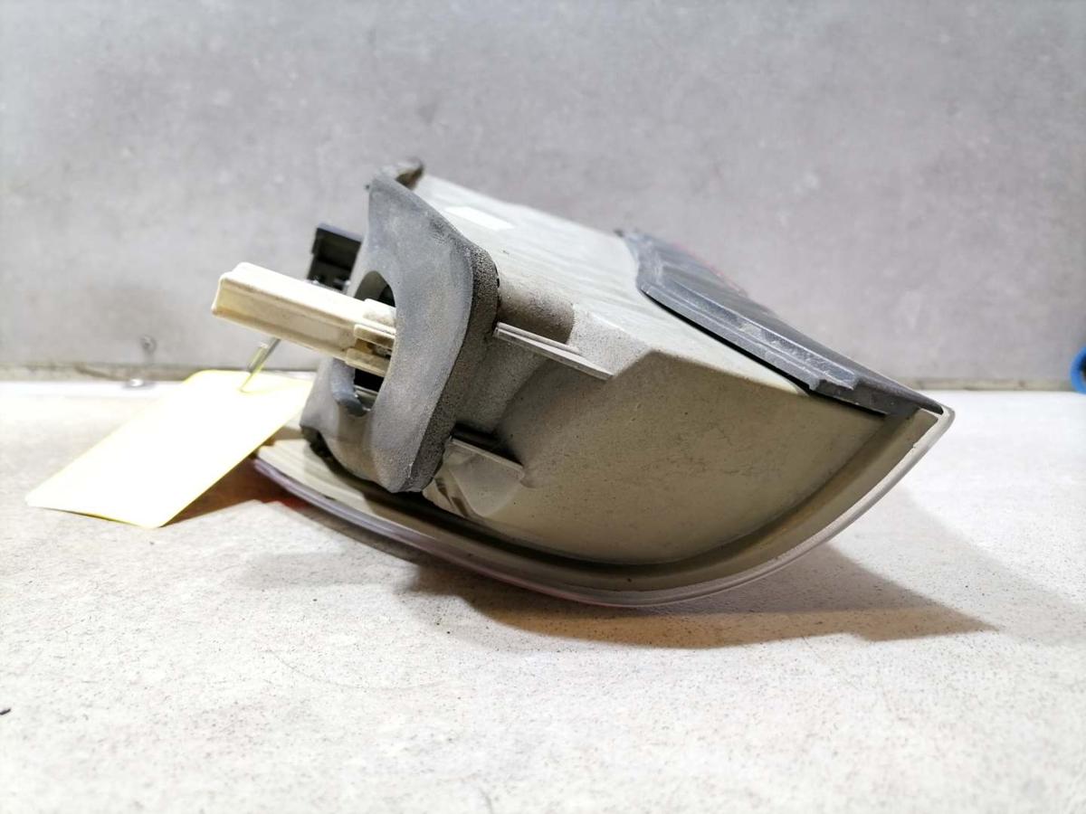 BMW X5 E53 original Rücklicht Rückleuchte Schlussleuchte links außen Facelift Bj.2005 BMW X5 E53 original Rücklicht Rückleuchte Schlussleuchte links außen Facelift Bj.2005